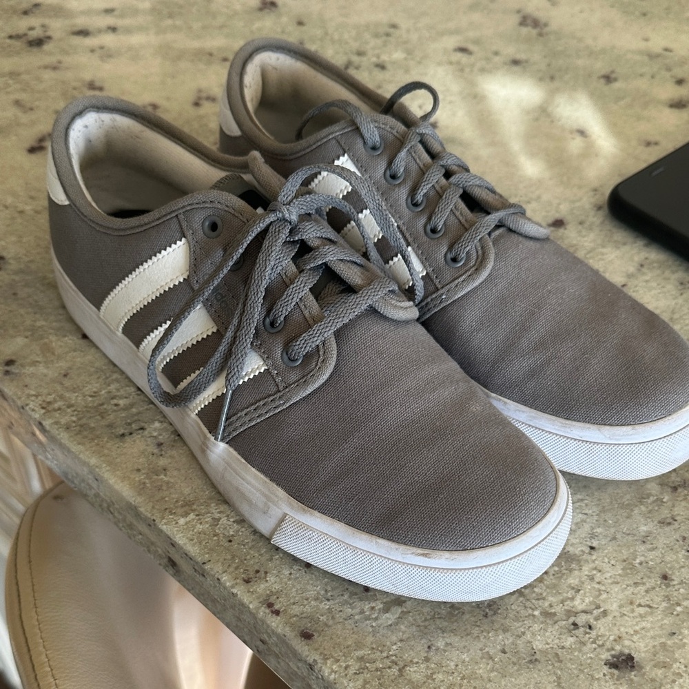 Adidas Gray and White Men's Sneakers - 7